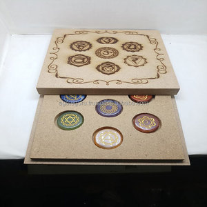 Juego de Reiki grabado de siete Chakras, caja de madera, venta al por mayor, juego de ágata de piedras preciosas de cristal natural - Product Image 1