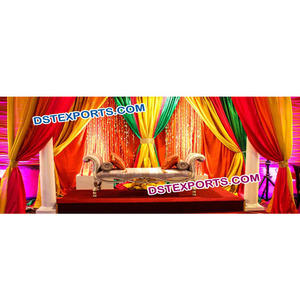 Backless Wedding Mehandi Furniture Boda Sofá de madera de dos plazas Sofá Diseño diferente Muebles DE BODA Fabricantes EE. UU. - Product Image 1