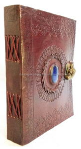 Diario de cubierta suave A5 de cuero genuino con piedra central en relieve Costura de hilo de bloqueo para uso promocional con estilo, regalo - Product Image 2