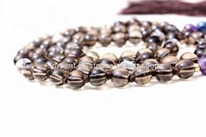 Collier de perles de mala 7 chakras avec pompon, perles de prière en cristal de quartz fumé pour homme, pierres de guérison, 108 perles naturelles polies de 6 mm - Product Image 3