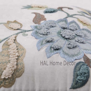 Fundas de Cojín Decorativas Indias, Fundas de Almohada de 18 x 18, Fundas de Cojín Bordadas a Mano Personalizadas al por Mayor - Product Image 3