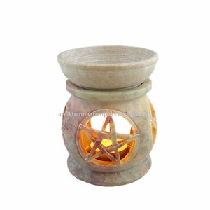 Brûleur à huile aromatique en pierre ollaire polie de qualité supérieure, sculpté en forme d'étoile, avec une finition lisse et fine - Product Image 1