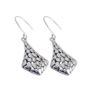 Boucles d'oreilles en argent Sterling 925 faites à la main nouveau Design Vintage bijoux de mode pour les femmes Offre Spéciale indien en gros bijoux en argent - Product Image 1