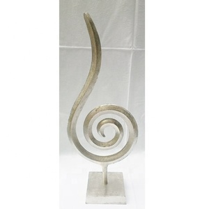 Sculpture décorative / Décoration d'intérieur / Art métallique et artisanat, accents décoratifs, sculpture métallique moderne - Product Image 2