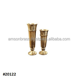 Acabado niquelado Florero de metal de aluminio con acabado de plata antigua Florero martillado de aluminio - Product Image 2