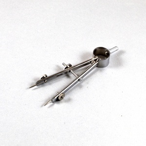 Calyron Idée cadeau de Noël Diviseur de salle de classe Instrument de dessin Roue latérale Ingénierie technique nautique Croquis Moulé sous pression - Product Image 6