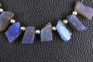 Gema labradorita Natural para fabricación de joyas, piedra preciosa azul con agujero en la parte superior del fuego, sin tratamiento - Product Image 4