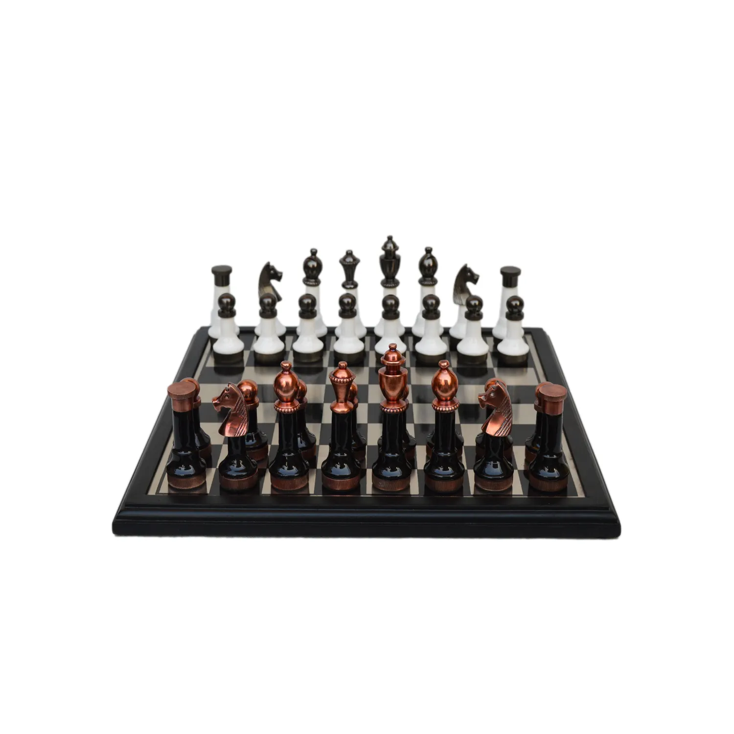 Design Metal Chess Pieces With Wooden Check Board