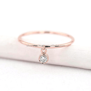 Ajuste de bisel solitario diamante anillo sólido 14K amarillo oro delicada nueva banda de boda hecho a mano de la joyería de las mujeres - Product Image 3