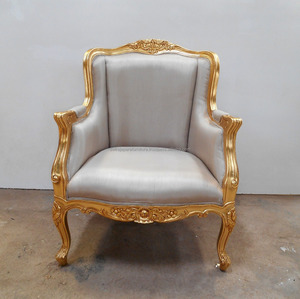 เก้าอี้ไม้มะฮอกกานีโบราณ ลายทอง สำหรับห้องนั่งเล่น - Product Image 2