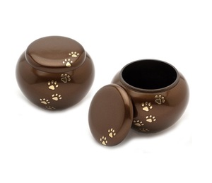 Wholesale <b>Pet</b> Cremation <b>Urns</b> Engraved Lettering Cremation Memorial <b>Urns</b> for <b>Pets</b> Brass Metal Adult Cremation <b>Urns</b> - Product Image 3
