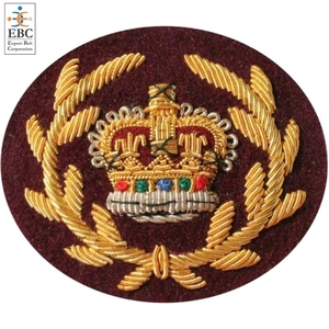 Badge de couronne brodé sur mesure en fil et en bullion, vente en gros, badge de blazer, badge de couronne brodé à la main, artisanat textile - Product Image 4