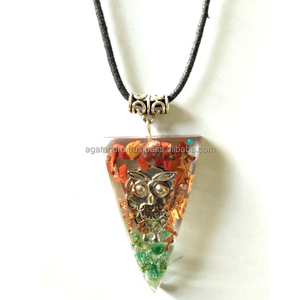 Collar de orgonita colgante curativo hecho a mano de La India - Product Image 1