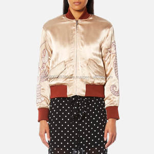 Último estilo OEM estilo sexy buena calidad peso ligero temporada de invierno mujeres chaquetas de bombardero lisas - Product Image 1