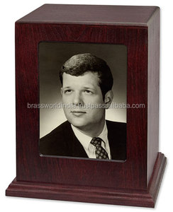 Marco de madera para fotos de mascotas, urna, suministros funerarios, Brassworld, India - Product Image 6