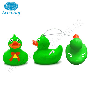 ¡Producto en oferta! Artículo de regalo de Festival decoración de árbol de Navidad para niños, vinilo de PVC de plástico seguro hecho a medida, adornos de Navidad de pato de goma - Product Image 6