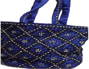 महिलाओं के जातीय मोती हैंडबैग हाथ में कढ़ाई के काम के साथ रखा गया बैग, महिला पर्स कढ़ाई रेशम हैंडबैग