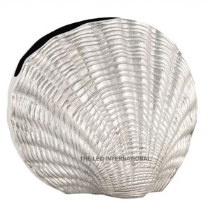 Florero de metal con forma de concha marina nueva tendencia florero de metal con forma de concha marina nueva moda florero de metal con forma de concha marina - Product Image 1
