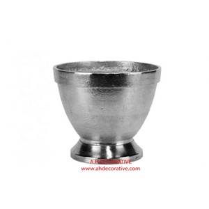 Florero de Aluminio Sólido, Florero de Metal de Alta Calidad de Tendencia, Centro de Mesa Hecho a Mano - Product Image 3