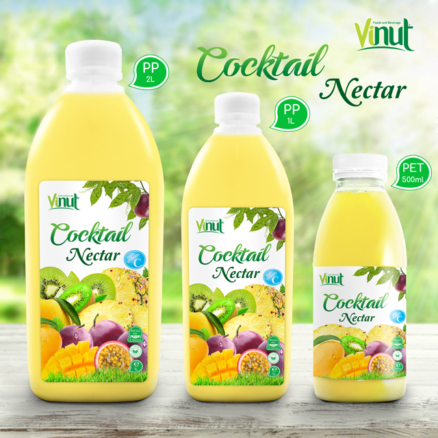 Бутылка коктейльного сока напиток нектар