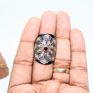 แหวนพลอยสีเงินสเตอริง925ดีไซน์ใหม่เครื่องประดับจิตวิญญาณมันดาลาชุบทองพร้อมโกเมนปรับแต่งได้สำหรับงานแต่งงาน - Product Image 5