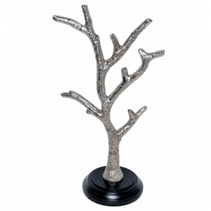 Offre Spéciale Designer Vaisselle En Aluminium Unique Arbre Style Bijoux Stand Sculpté Traditionnel Gravure Technique Noir Argent Couleur - Product Image 1