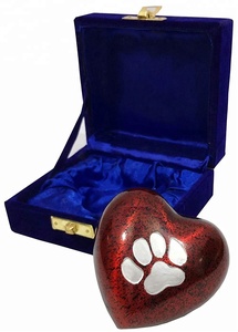 Urna Funeraria para Mascotas en Forma de Corazón, Estilo Americano, de Brassworld India, para Perros y Gatos, Modelo BWI-786-209, Artículos Funerarios - Product Image 2