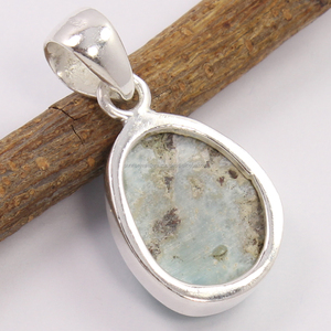 Vente en gros 925 argent sterling massif incroyable pendentif naturel LARIMAR pierre précieuse lunette réglage classique fournisseurs pour les femmes - Product Image 2