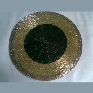 Napperons en perles de verre de taille personnalisée disponibles dans d'autres couleurs pour la décoration de table et les assiettes - Product Image 2