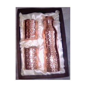 Traditional Design <b>Set</b> of 1 Hammered Copper Water Bottle With <b>2</b> Copper Bottle Premium Quality Copper Water Bottle for Sale - Product Image 3