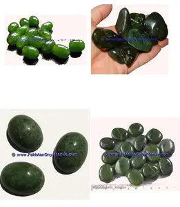 Pedras verdes "nephrite" (paquistão) cobertas
