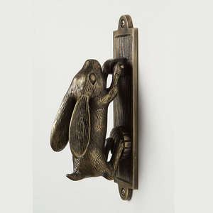 Sonnette de porte en laiton antique, lapin, lapin, lapin - Product Image 1