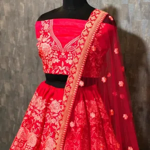 Indian & Pakistani Latest Beautiful Awesome And Wonderful Looking Bridal Designer Wedding Women Wear Lehenga Choli In Surat