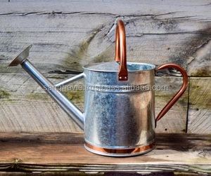 Arrosoir en métal de jardin en fer et zinc au design vintage pour jardinière décorative extérieure - Product Image 6