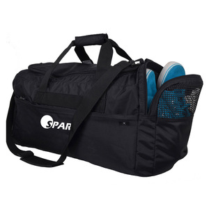 Sacs de sport en polyester personnalisés avec fermeture à glissière de couleur personnalisée Design unisexe quantité minimale de commande bas 25 pièces pour les sports de plein air - Product Image 1