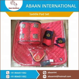 Tapis de selle d'équitation matelassé en coton avec ensemble de bandages assortis, respirant et absorbant les chocs - Product Image 3