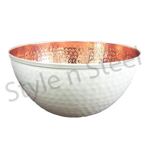 Juego de cuencos anidados apilables Cuenco Miami Interior Cobre Exterior Blanco Acero inoxidable Cuencos para mezclar de acero inoxidable con tapas - Product Image 1