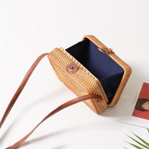 Precio al por mayor de fábrica, bolsa de bambú hecha a mano, playa de ratán, monedero para mujer, bolso bandolera artesanal - Product Image 3