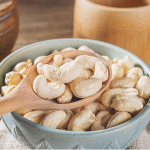 Anacardos orgánicos de Vietnam, frutos secos tostados y procesados WW240/WW320/WW450/WS/LP/SP para aplicaciones alimentarias - Product Image 4