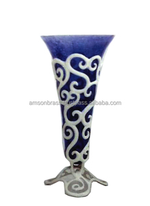 Bougeoir avec support de feuilles de verre violet - Product Image 2