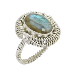 Bague d'éternité en vermeil en argent sterling 925 de créateur vintage pierre précieuse Labradorite élégante belle bijouterie fine pour les mariages - Product Image 1