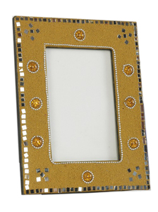 Cadre photo en bois gris patchwork avec perles décoratives - Product Image 4