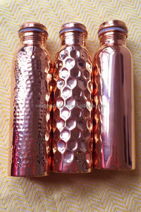 Pure Copper Hammered <b>Water</b> <b>Bottle</b> Premium Quality Health Conscious Copper <b>Water</b> <b>Bottles</b> Hot Selling - Product Image 4