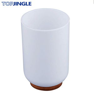 Vaso de cerámica con diseño de forma de cono de lanzamiento nuevo - Product Image 5