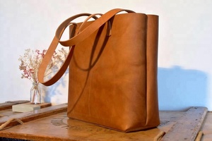 Sac fourre-tout en cuir de chameau avec poignées cousues, sac fait main, AV-0034 - Product Image 2