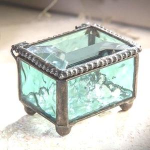 Caja de baratija de cristal de colores en relieve hecha a mano, caja de almacenamiento de regalo de joyería rectangular y cuadrada con logotipo personalizado para anillos - Product Image 6