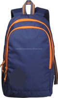 Mochila de Fútbol Prime Bags con Patrón de Puntos Bordados, Duradera, Capacidad de 36-57L, Correa de Hombro Arqueada, Asa Suave, Cierre de Lujo