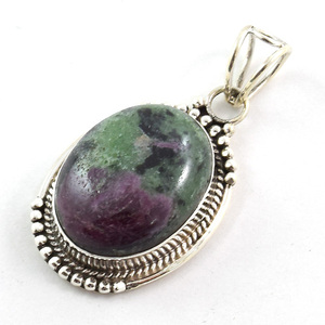 Colgante Ovalado de Plata 925 con Rubí Zoisita Natural, Estilo Bohemio, Unisex, para Uso Diario, con Dije Solitario - Product Image 1