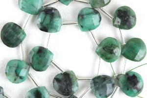 ลูกปัดทำจากพลอยมรกตธรรมชาติ,รูปทรงหัวใจเพชรพลอย Briolette คุณภาพเยี่ยม - Product Image 2