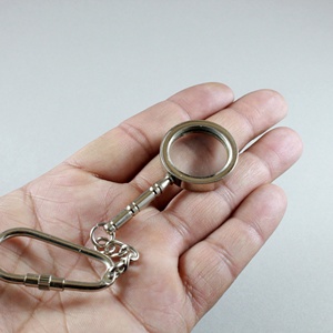 Mini llavero de lupa Náutica de latón soporte de anillo plateado niquelado con lazo de latón duradero para mosquetones de promociones - Product Image 4